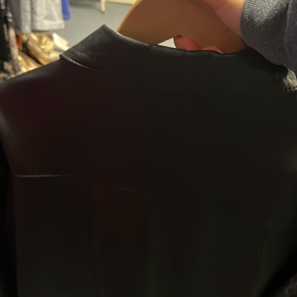 💜Mens M and R Black Leather Jacket S/M - Picture 3 of 5